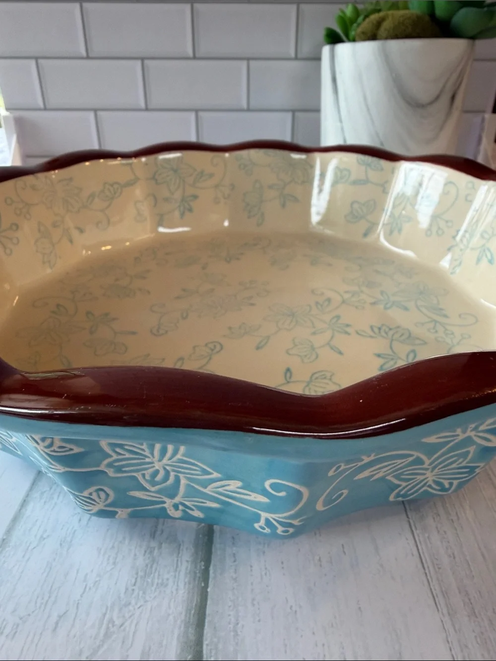 Temp-Tations Turquoise Floral Ceramic Pie Dish with Brown Scalloped Rim